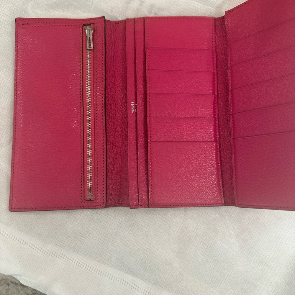 Hermes Berm Beau bifold wallet in stunning condition - Picture 4 of 5